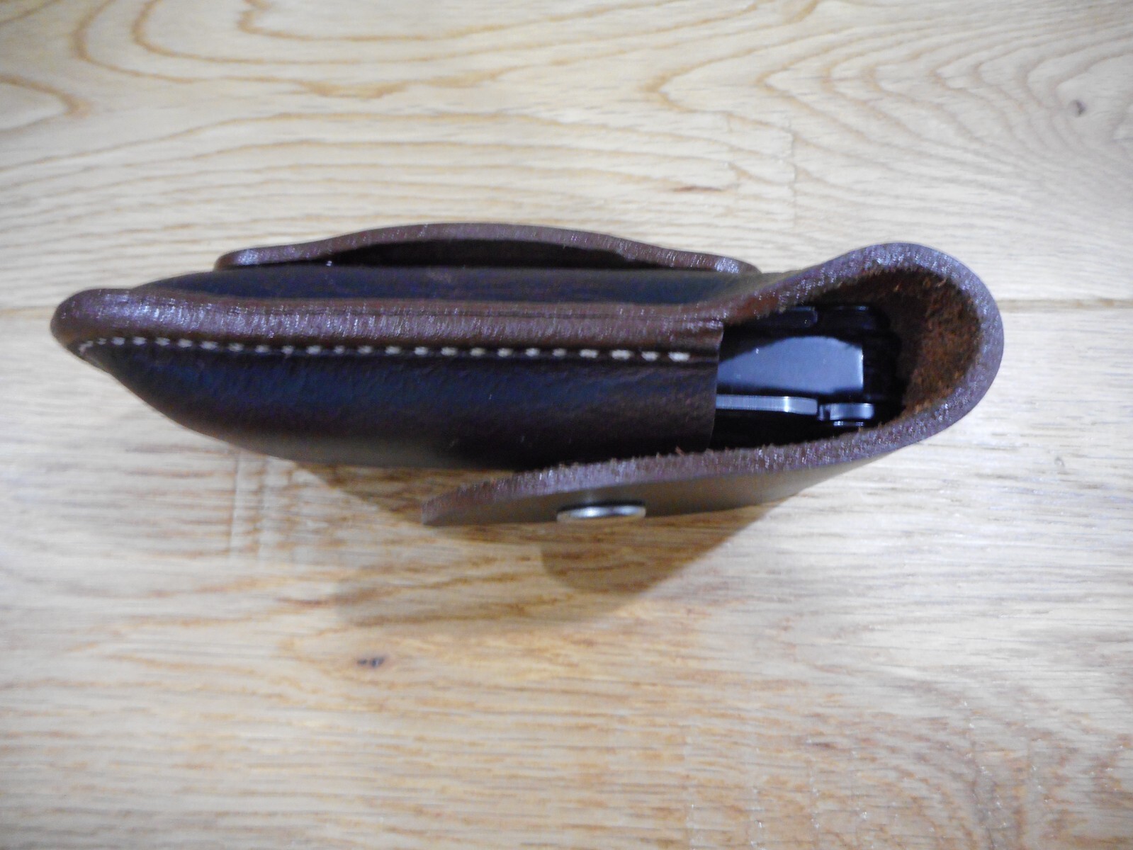 Leatherman Surge. Crazy Horse leather sheath. plain flap. Sheath only.