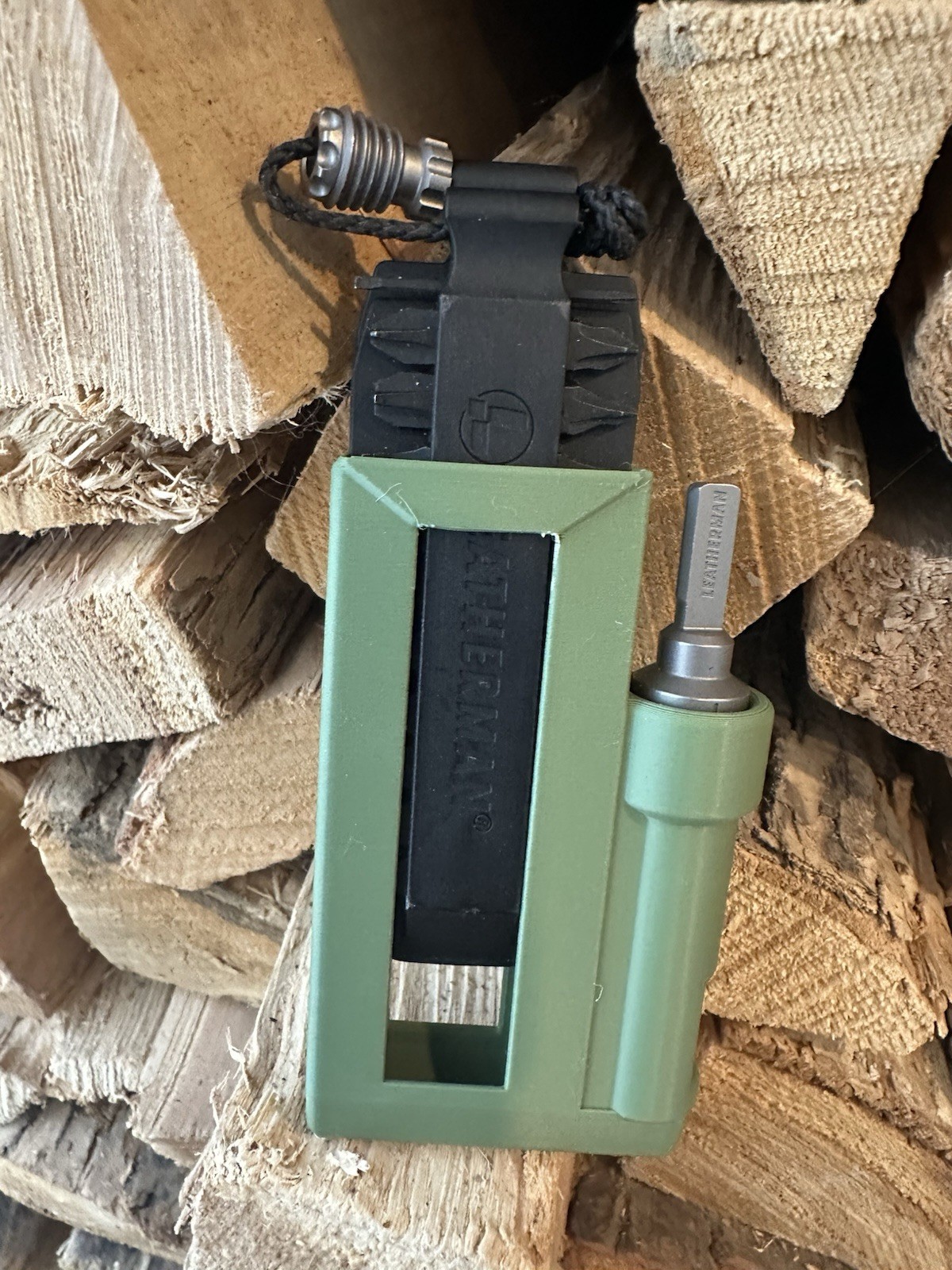 Leatherman Bit Rack & Ratchet Holder Holster for Flat Bits Tools – Olive Green