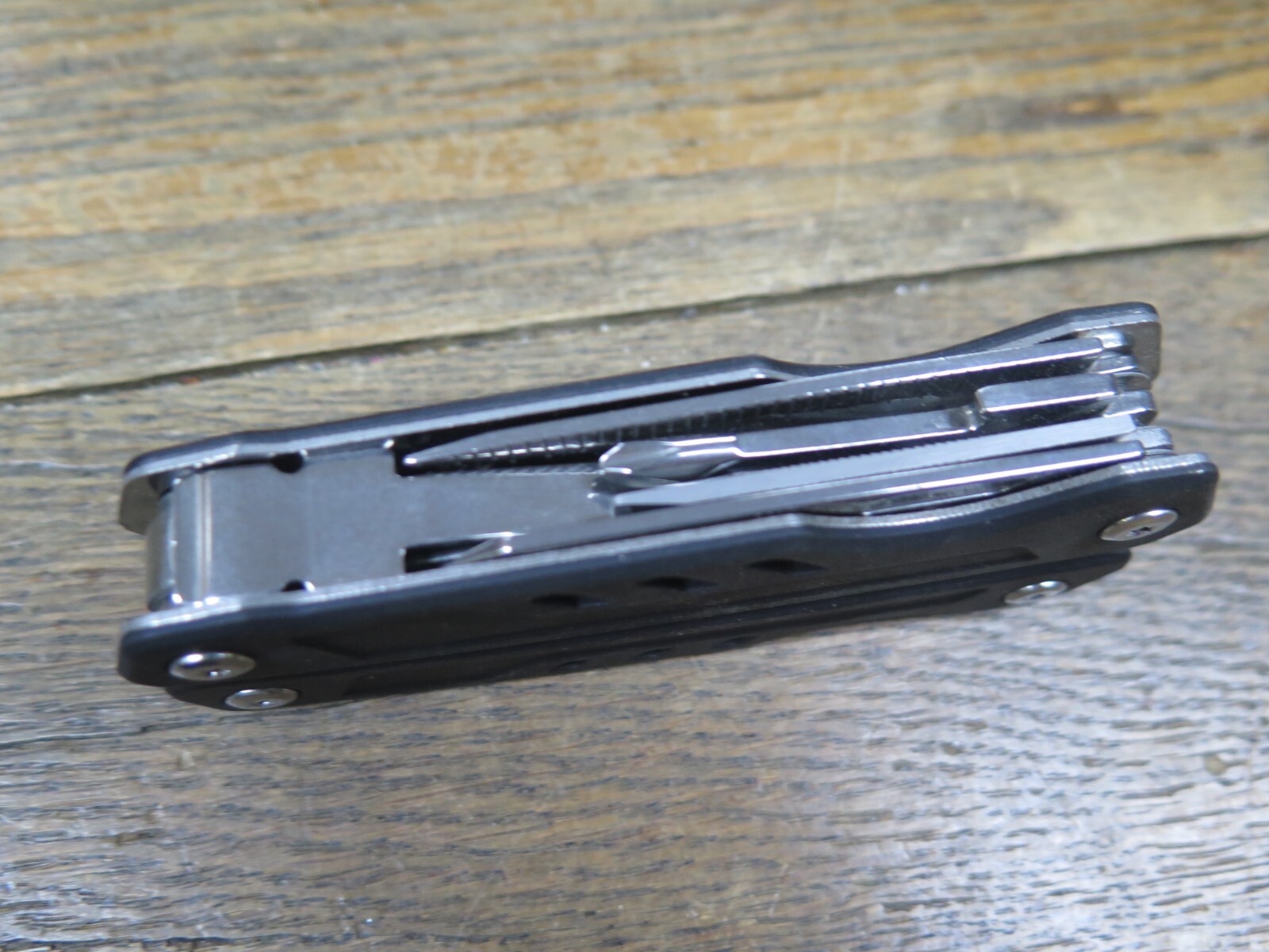 Ozark Trail Multitool Spring Loaded Pliers BLACK HANDLE WITH SHEATH
