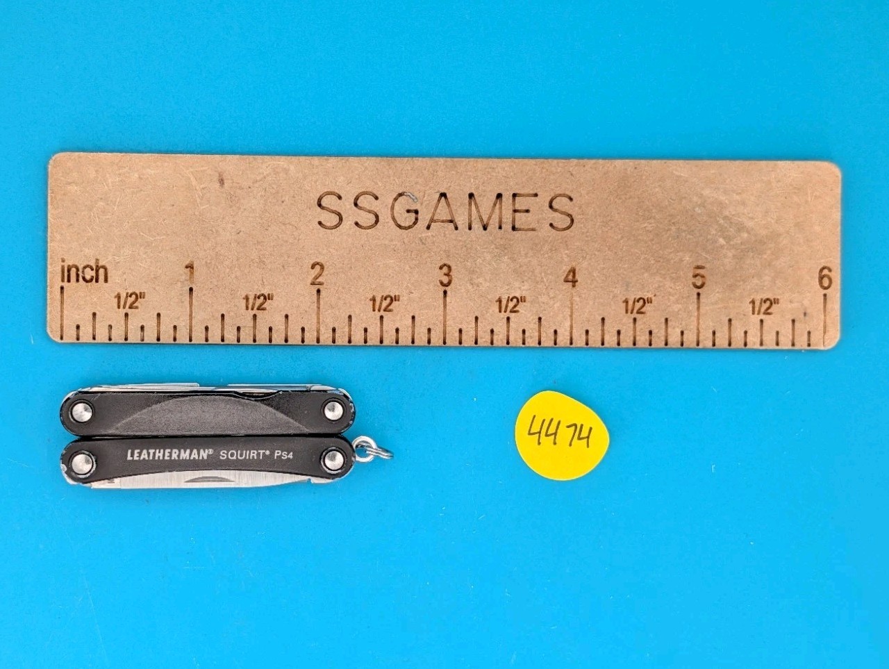 Leatherman SQUIRT PS4 Multi-Tool With Pliers Scissors Knife BLACK!