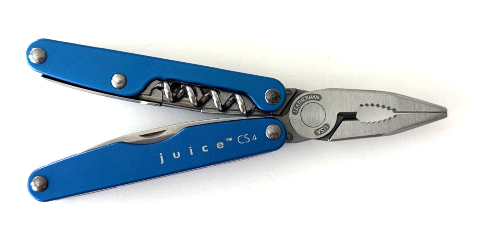 Leatherman Juice CS4 Multi-Tool Blue USA