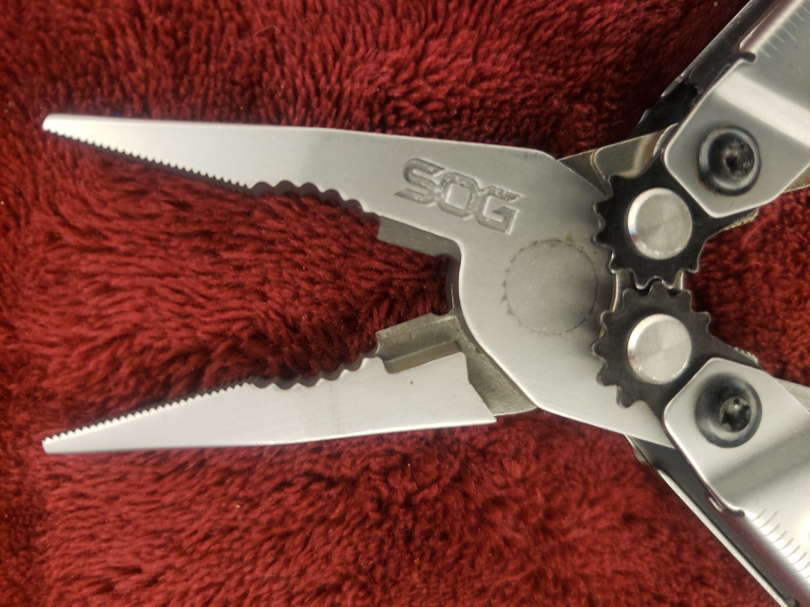 Retired SOG PowerPlay Knife Pliers Multi Tool
