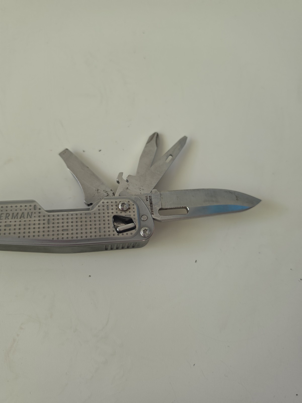 Leatherman FREE T2 Multi-Tool Stainless Steel Straight Edge Silver, 8 Tools