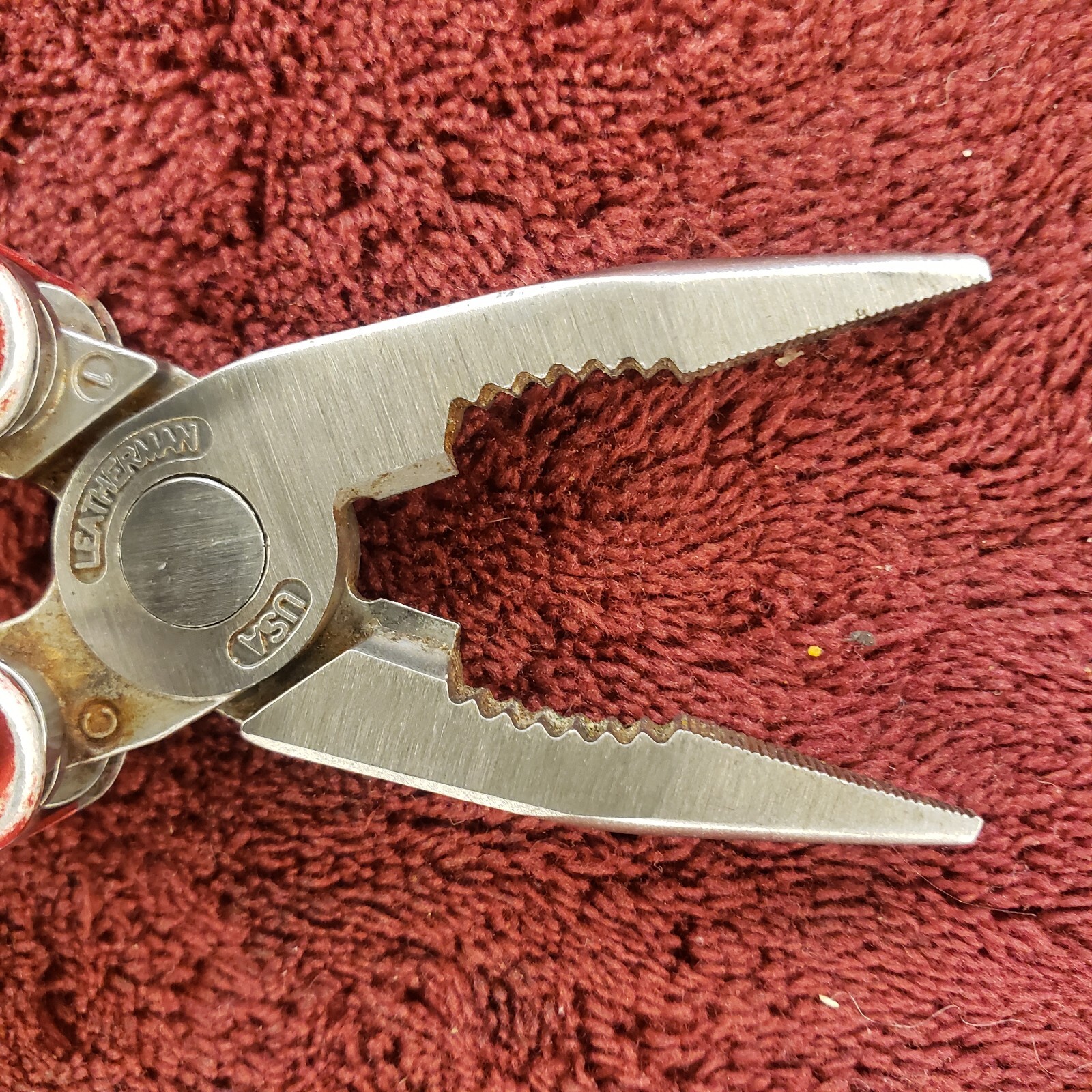 🔪🔪 Leatherman Juice C2 Red Multi-tool read