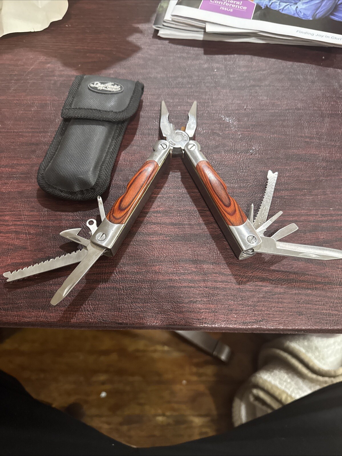 Sheffield 12-In-1 Multi Tool w/ Hardwood Handle Pliers Knife Blades Screwdrivers