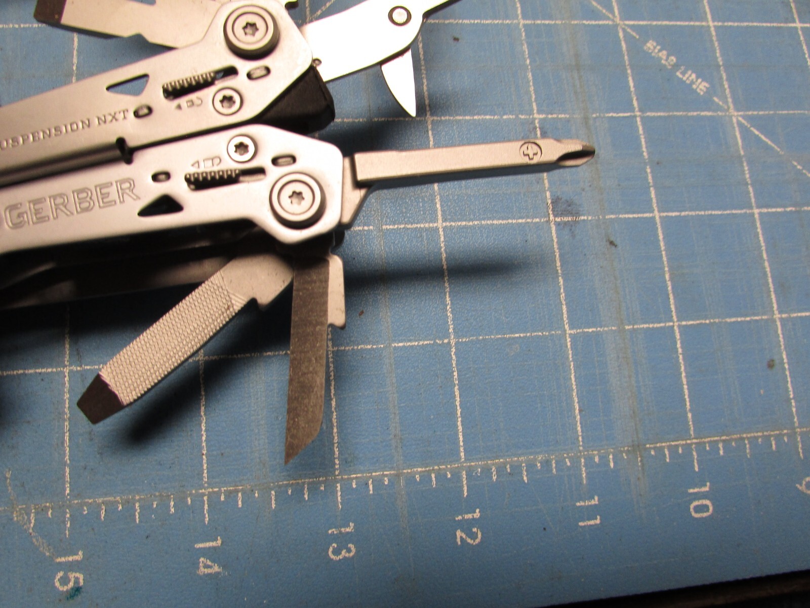 gerber suspension NXT multi-tool pliers free shipping
