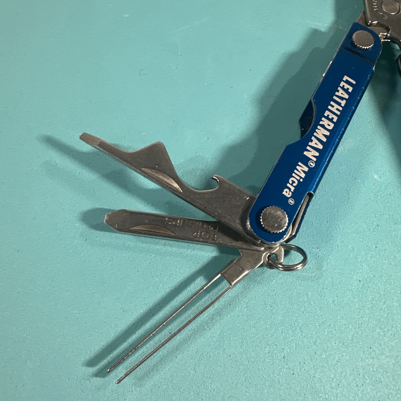Leatherman Micra Multi-Tool, Knife, Scissors, Key Ring, Blue, USA Date 6/17