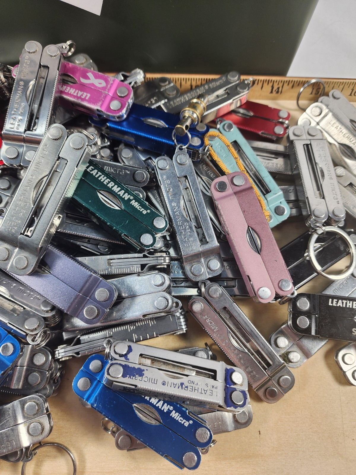 Leatherman Micra one per order at random, good conditions xONE(1)