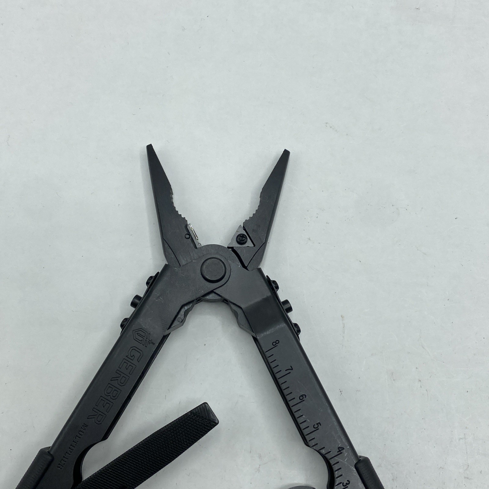 Gerber MP 600, Carbide Cutters, Needlenose with Sheath – Black