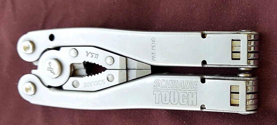 Schrade USA Tough Tool ST1 Multi-Tool Pliers Knife w Leather Sheath Nice!