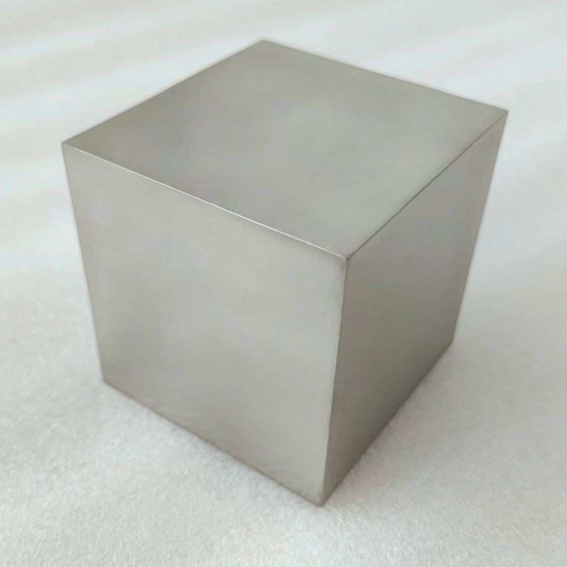 5x5x5cm Solid Titanium Alloy Cube DIY Craft Artwork