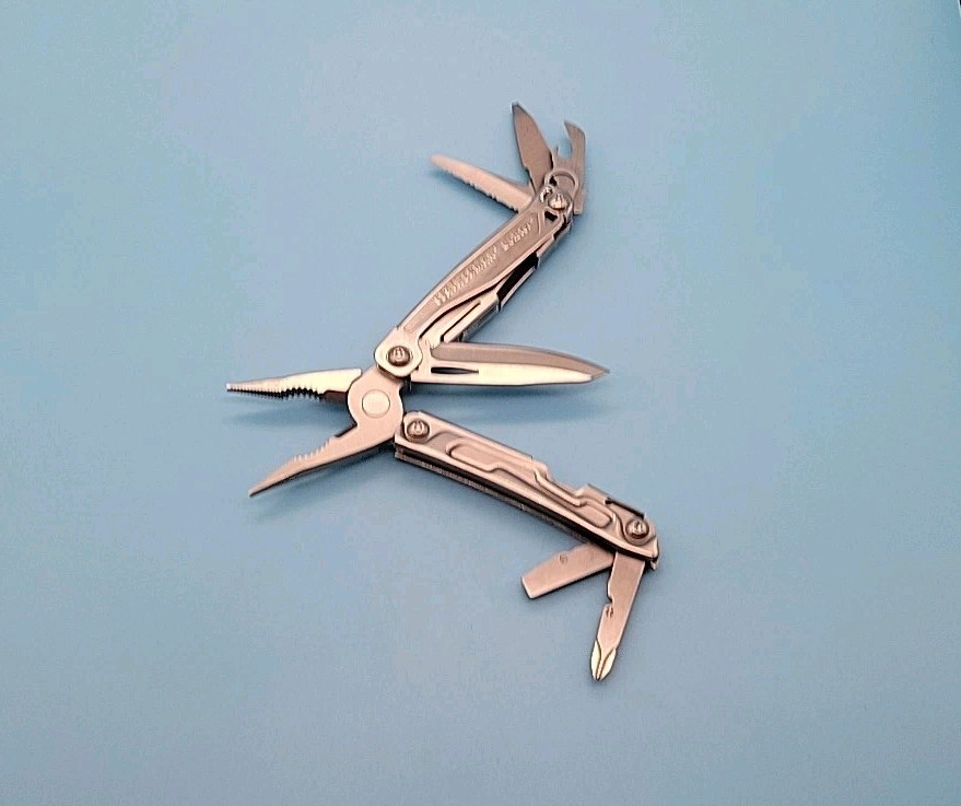 Leatherman Bolster Multi-Tool – Pliers, Knife, File, Screwdrivers, Bottle Opener