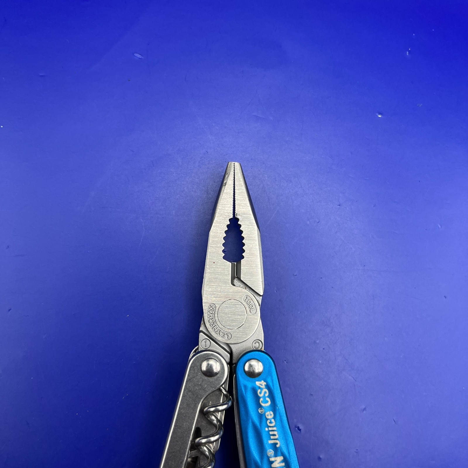 Leatherman Juice CS4 multi-tool USA