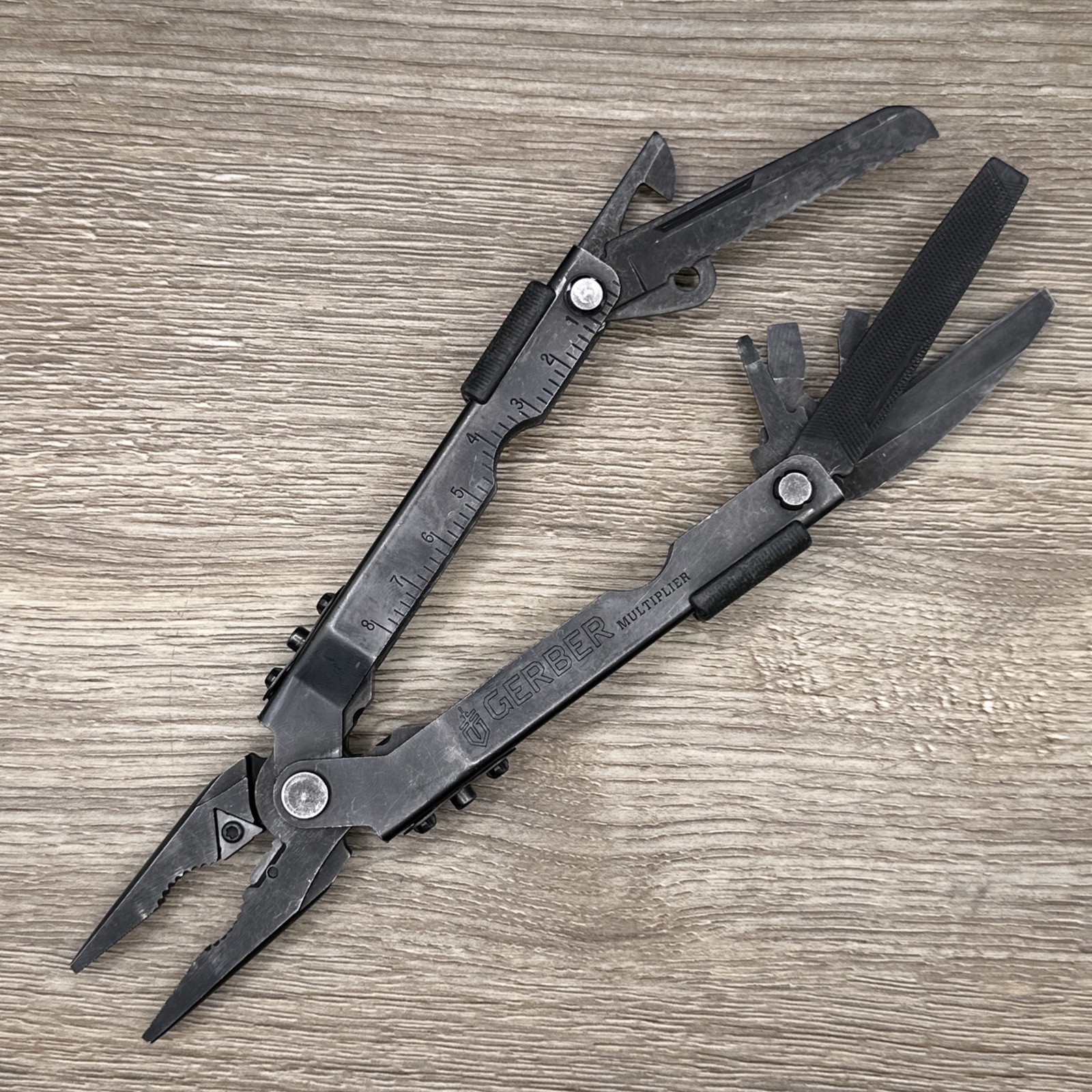 Gerber MP600 Multi-Plier 600 Multi-Tool – Black