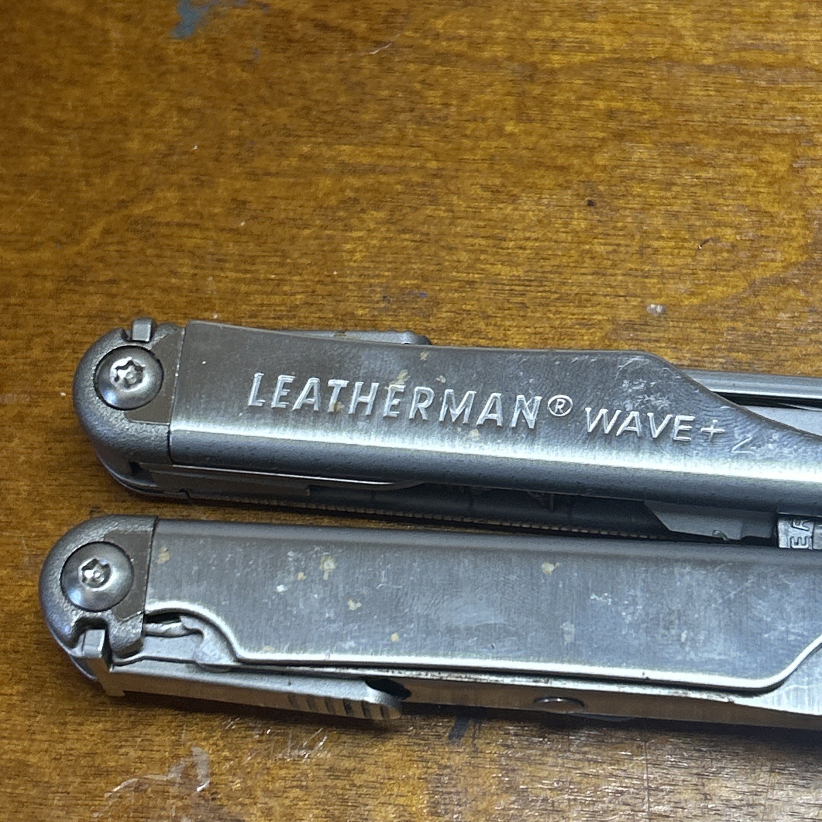 Leatherman Wave Plus 18 Multitool Black Nylon Sheath (N1)