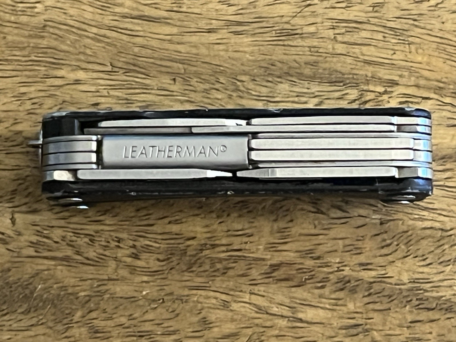 RETIRED Leatherman Squirt PS4 MultiTool Black DISCONTINUED SUPER NICE!
