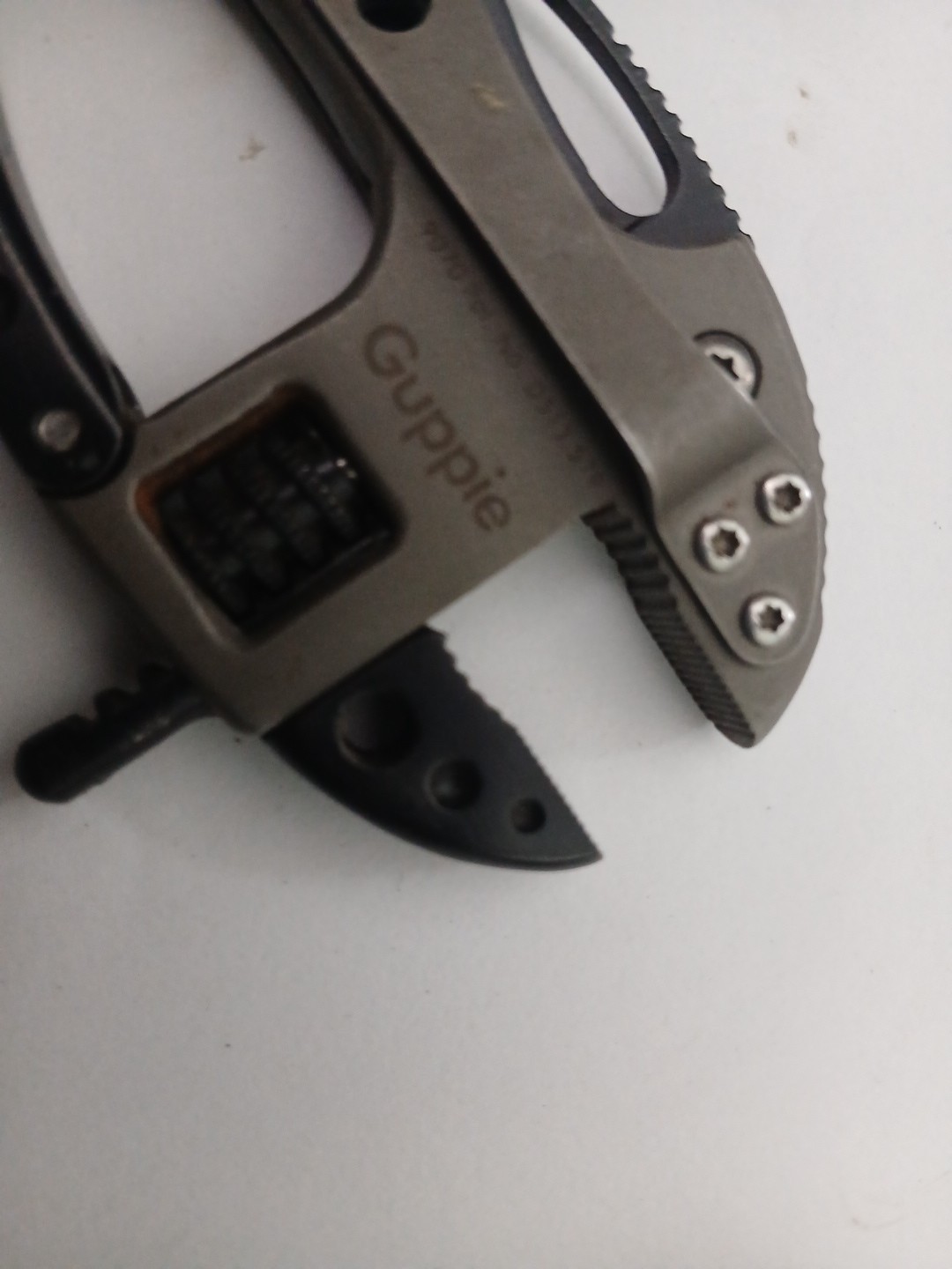 CRKT Knife/Multi-Tool Guppie Gray/Black 8 Tools & LED light & Belt Clip & sheath