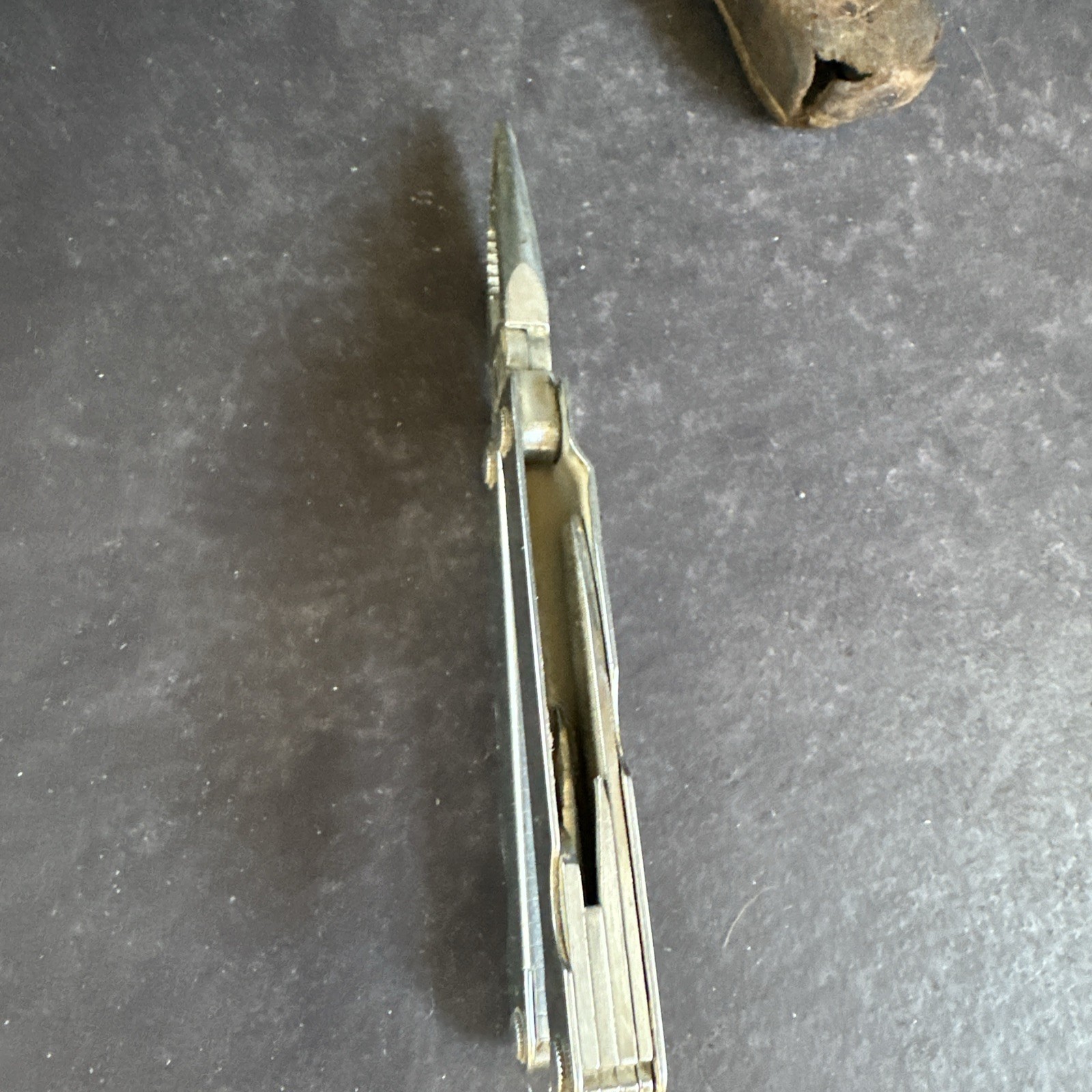 Leatherman Tool USA Portland OR Multi Tool w/ Leather Sheath Vintage #M8