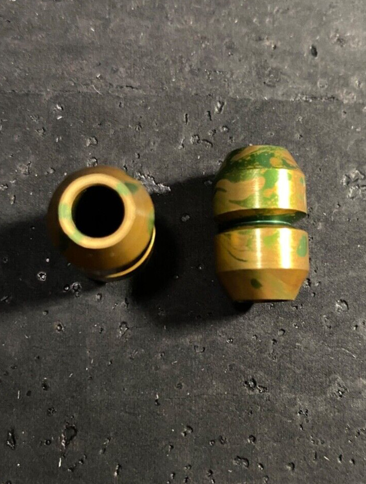 EDC Knife Tool Paracord Beads Aluminum Alloy Gold w/ Green Blood Splatter Zombie