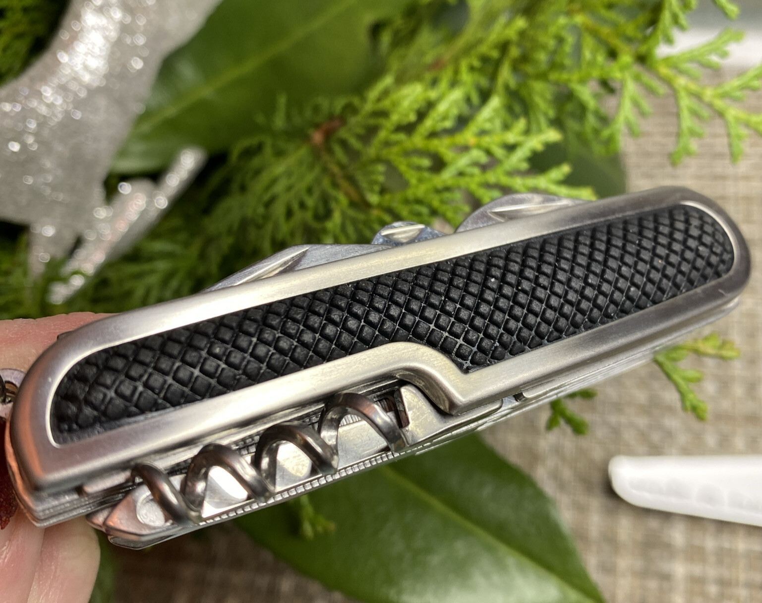 Croft & Barrow Multi Function Knife Keychain: Can Opener Scissors Saw Cork Screw