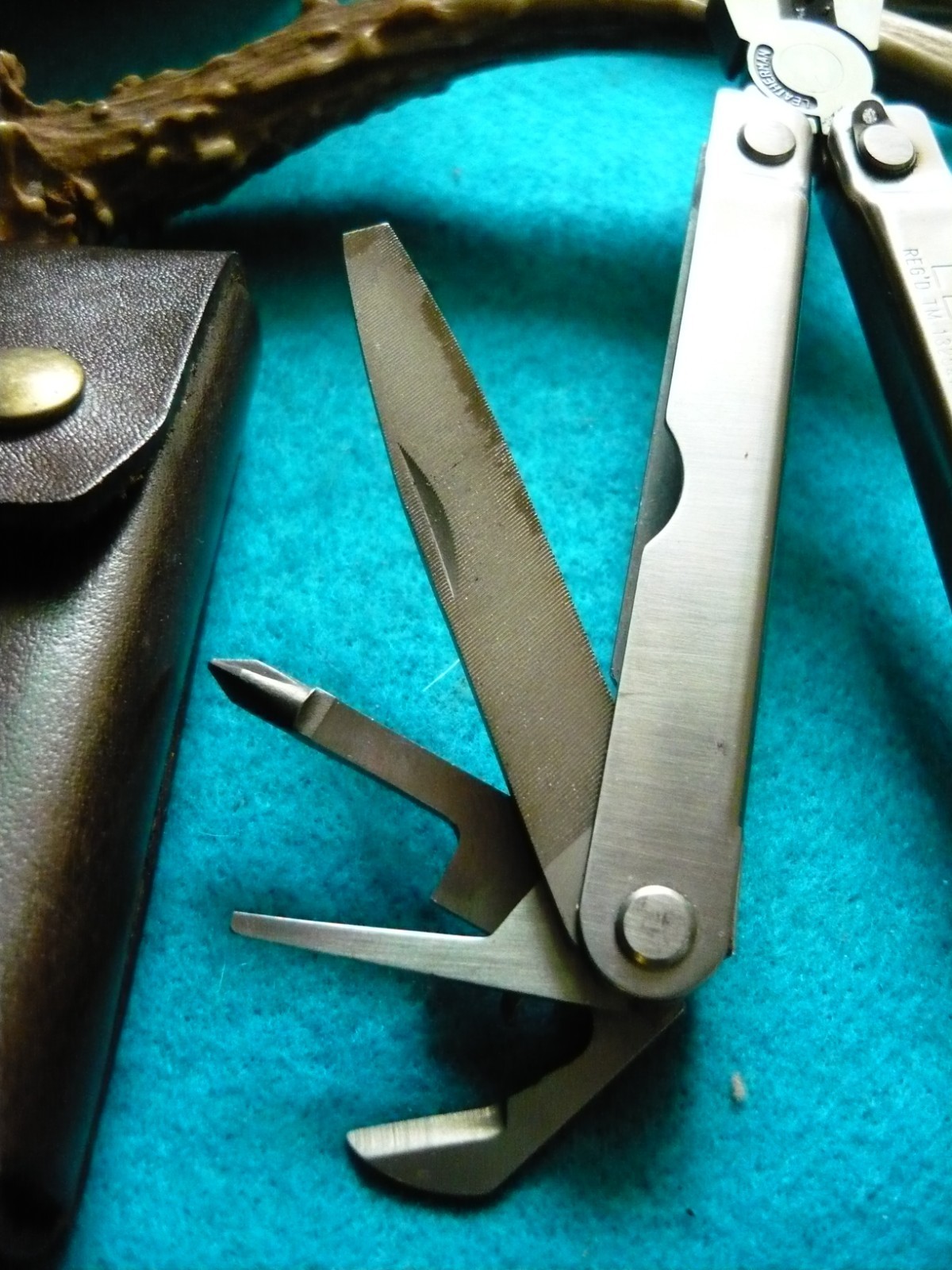 ***Leatherman BIG LETTER PST Multi-Tool -Japan w/ SHEATH