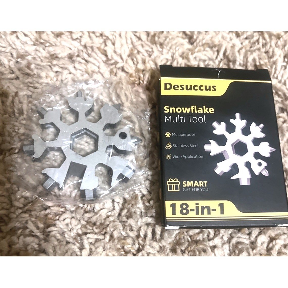 Desuccus 18-in-1 Portable Snowflake Multi Tool Stainless Steel W/Keychain
