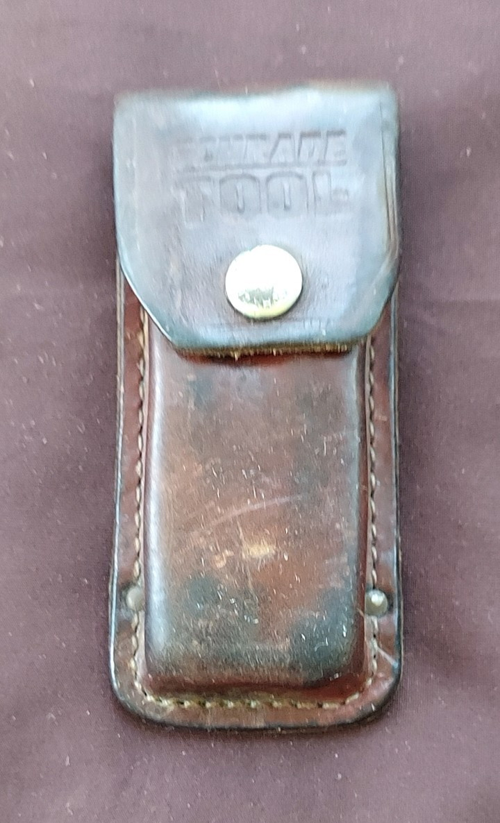 Schrade USA Tough Tool ST1 Multi-Tool Pliers Knife w Leather Sheath Nice!
