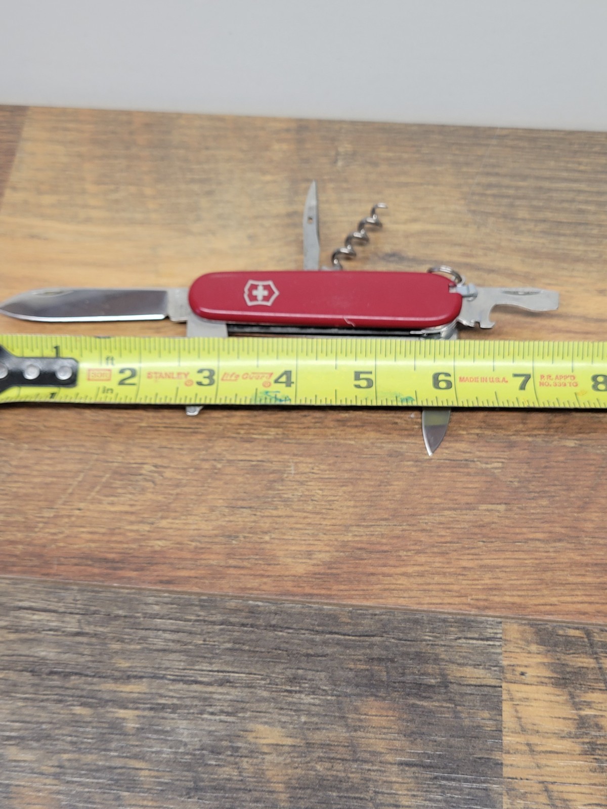 Victorinox Swiss Army Knife, Spartan Red, Complete