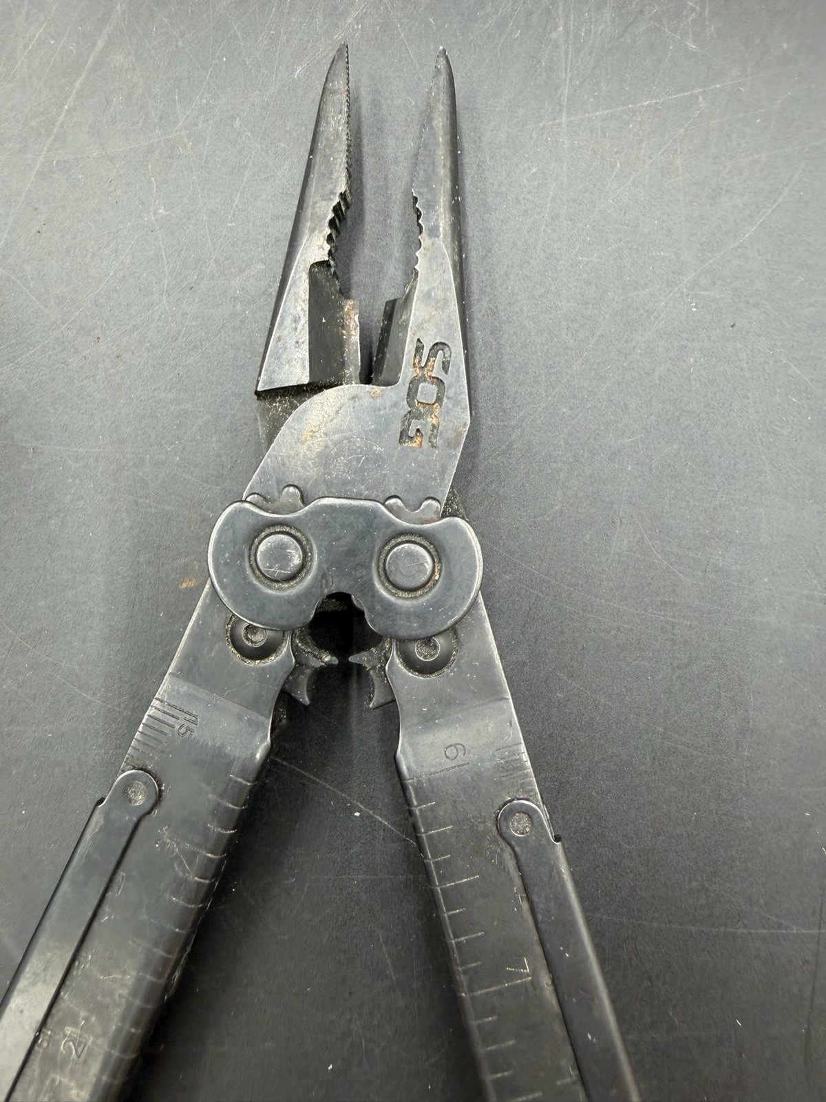 SOG Powerlock V-Cutter Multi-Tool with Carrying Pouch Black