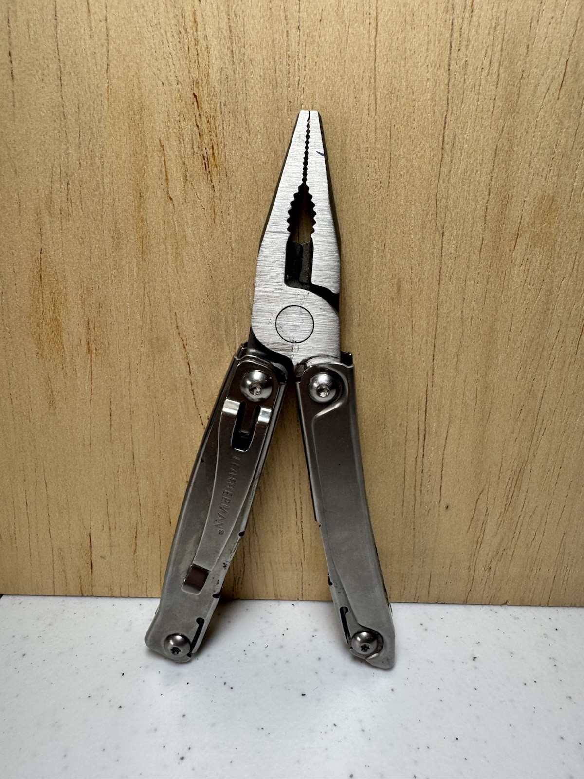 Leatherman Rev Multi-Tool – Stainless Steel with Pocket Clip