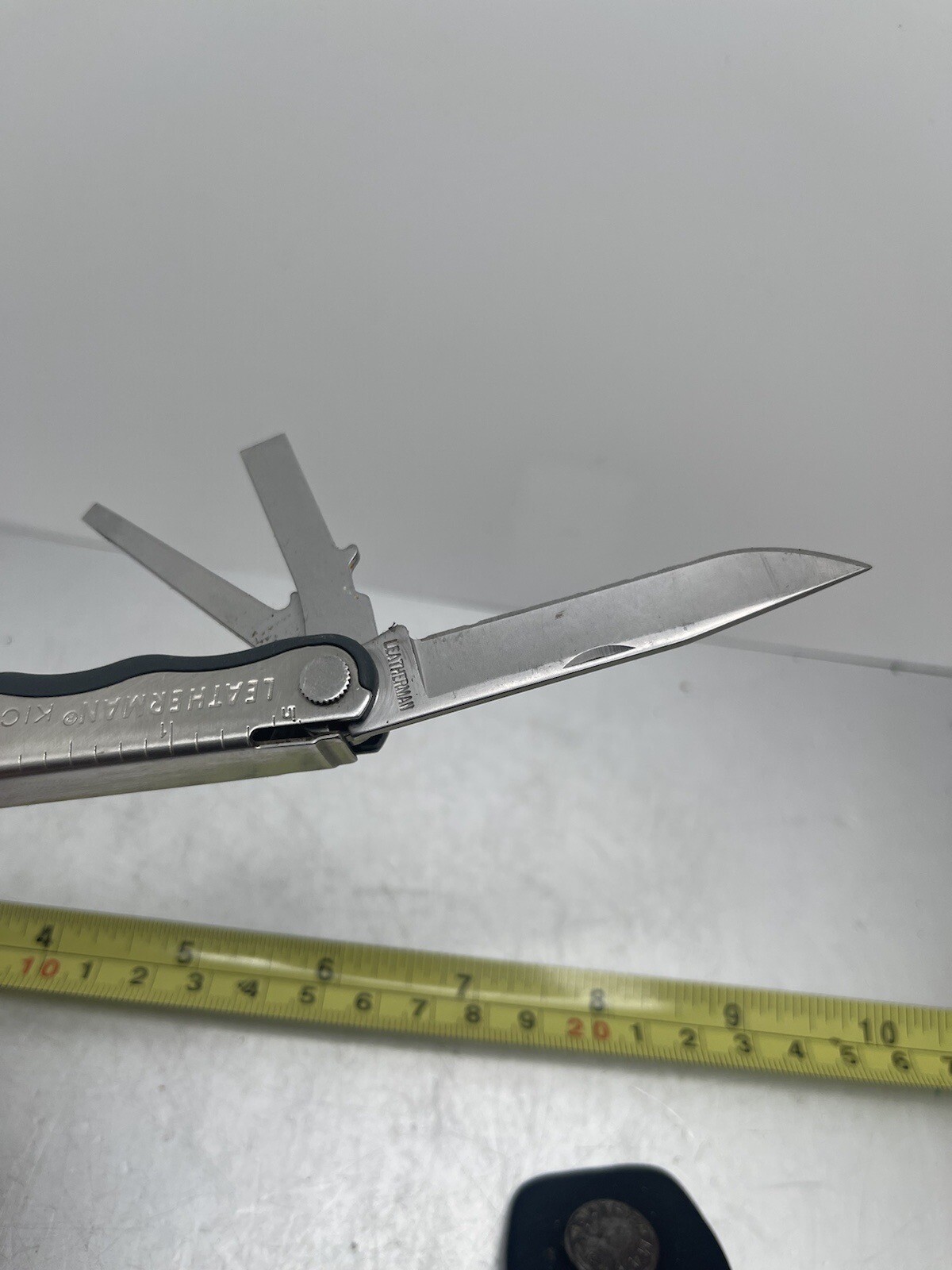 Leatherman KICK Multi-Tool & Original Leather Sheath Great Condition!