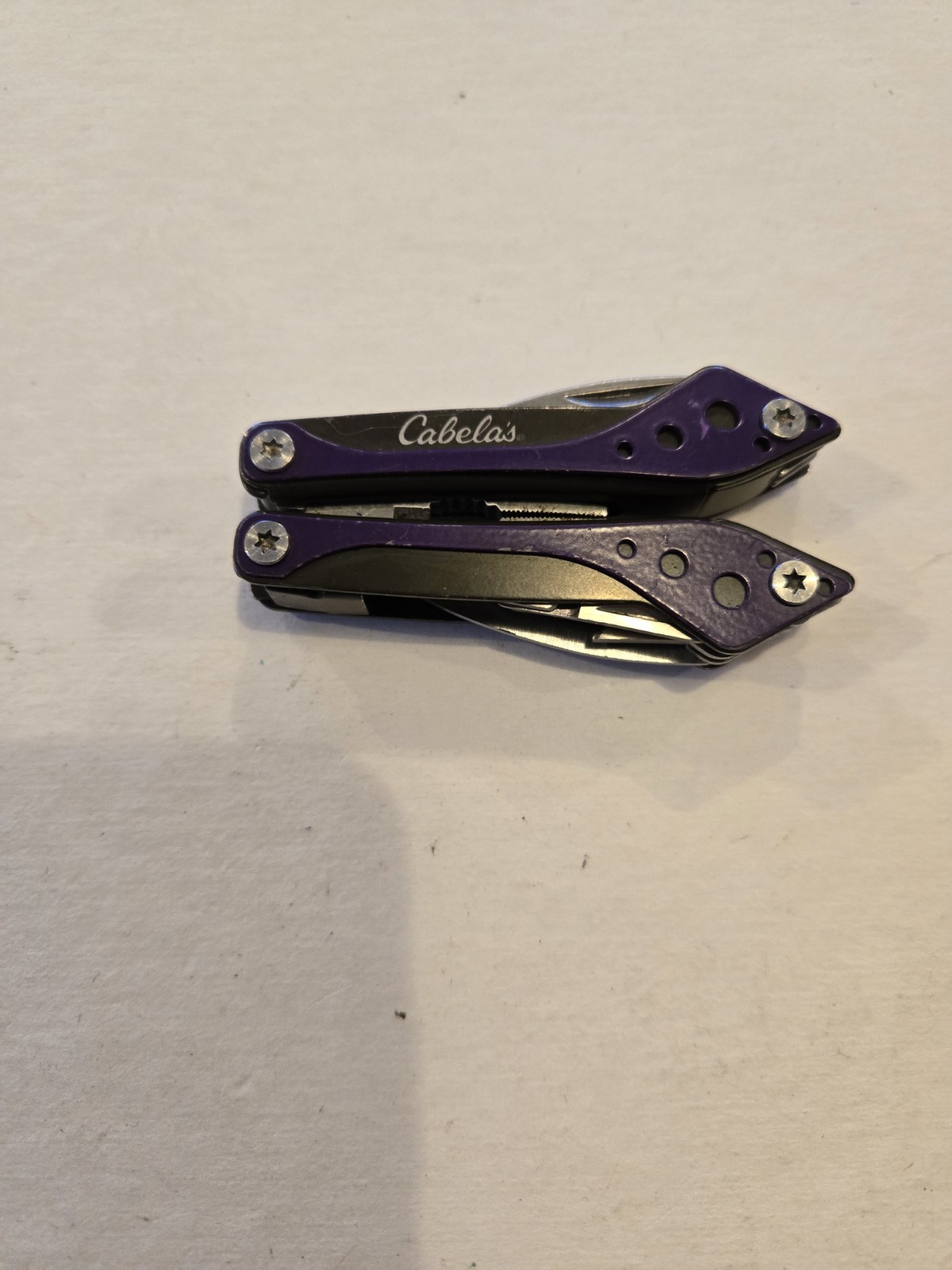 Cabela’s Mini Multi-Tool Pliers 7 Tools, Purple