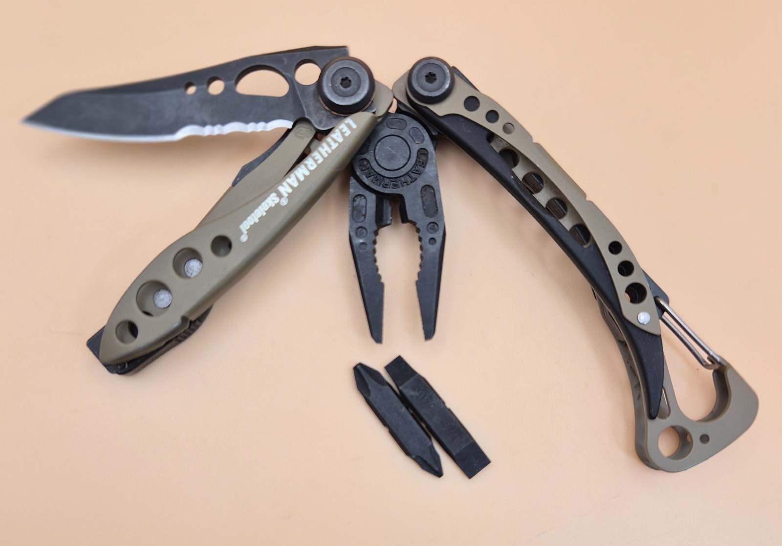 Leatherman SKELETOOL Multi-tool Coyote Tan – Good Condition (001)