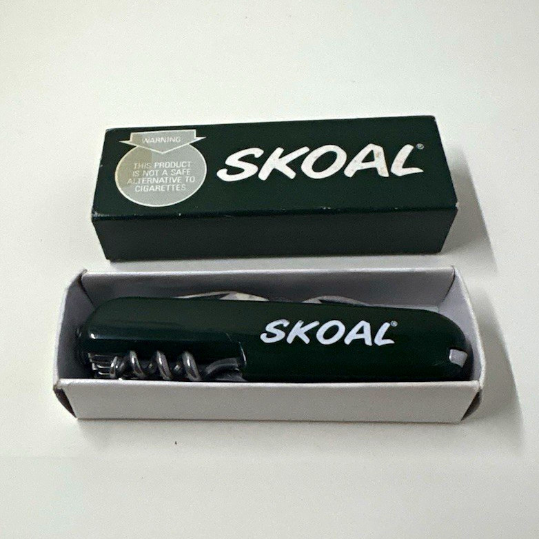 Skoal Green 5-Tool Multi-Tool Pocket Knife Keychain w/ Box Scissors Saw Promo