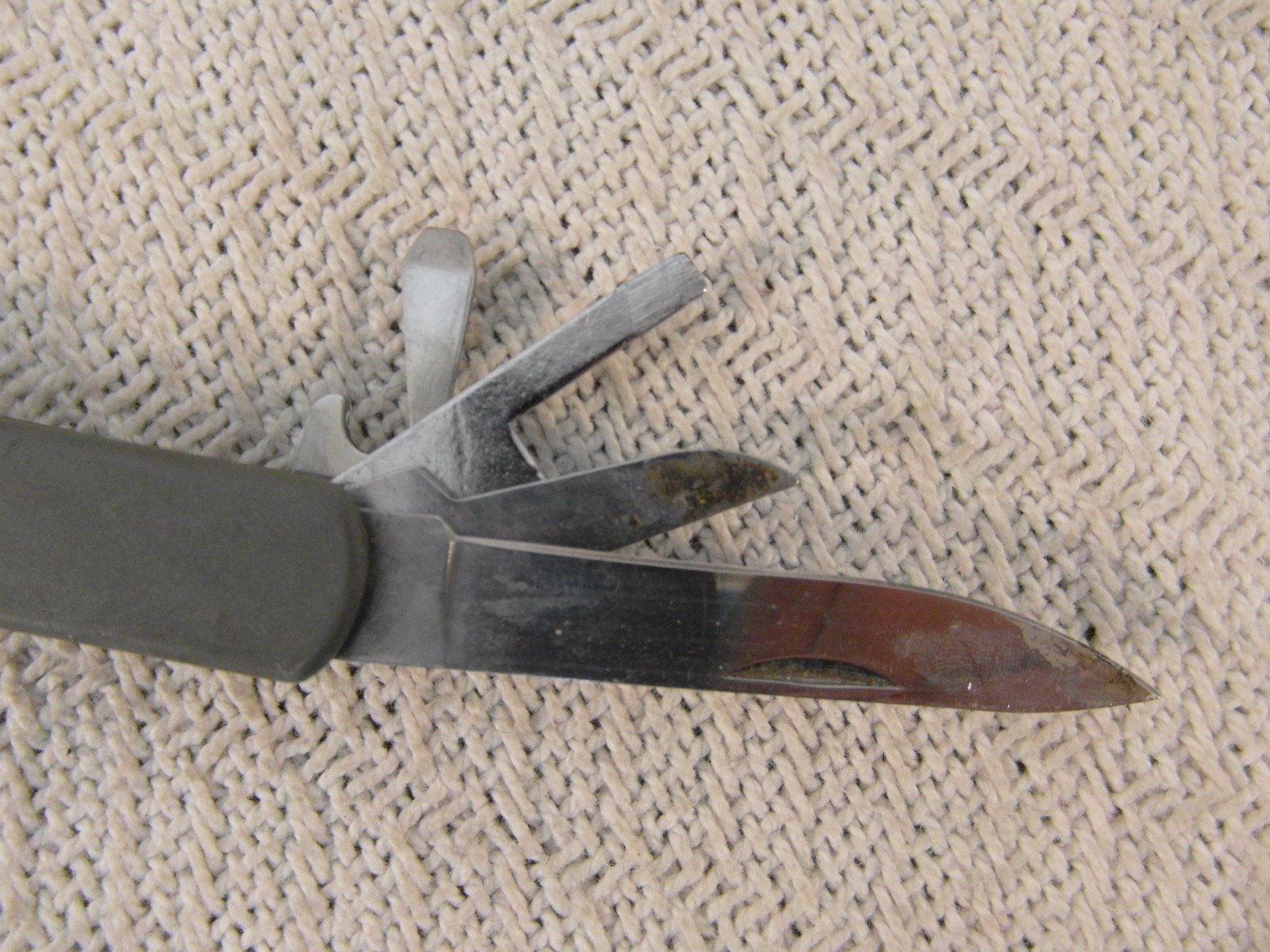 VINTAGE Bell Brand Gray Multi Tool Knife, Phillips Head, Scaler, FISH HOOK REMOV