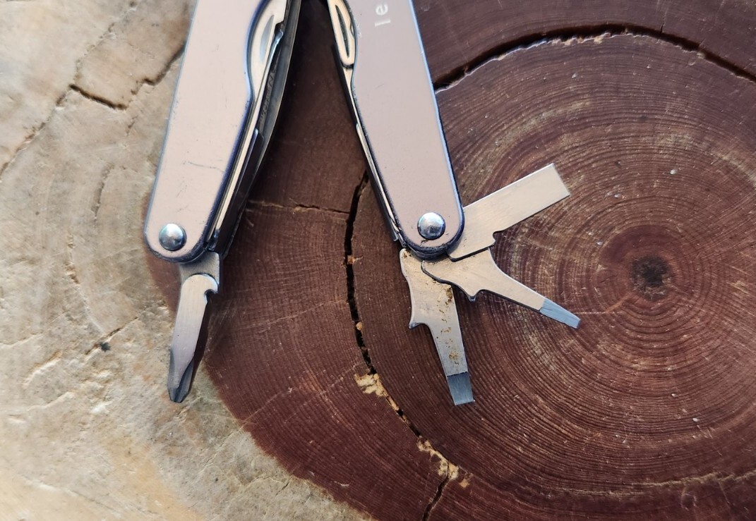 Leatherman Juice CS4 Storm Grey – Pliers Blade Corkscrew – Great Condition – C47