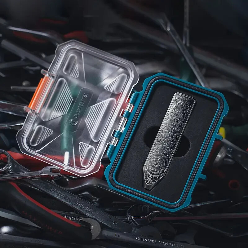 Olight Otacle D2 Ti Gears Multi-Bit Driver w/Fidget Slider *Limited Edition*