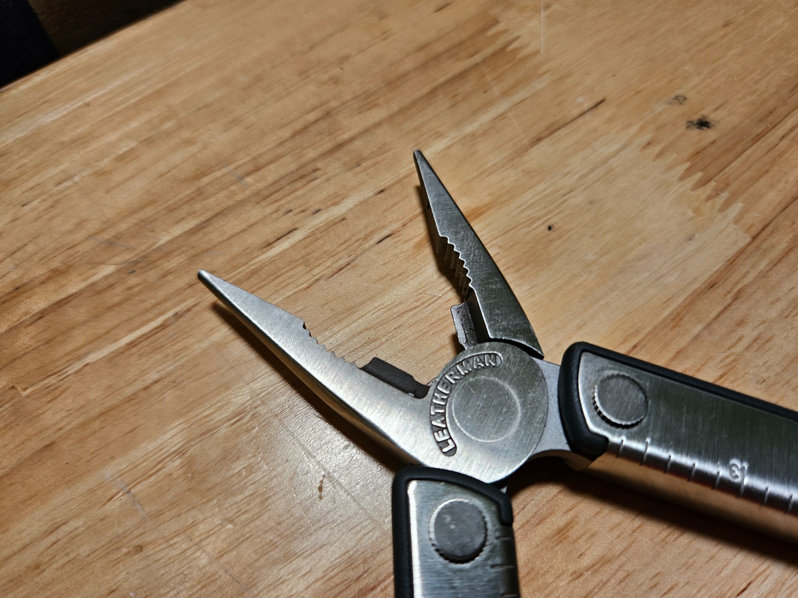 VINTAGE Leatherman Kick Multi-Tool 12-in-1 with Carry Case