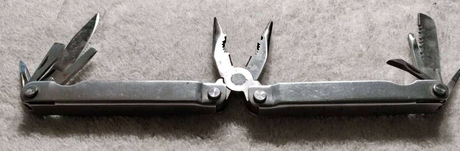 Unbranded 15 Function Stainless Steel Multi-tool With Ruler