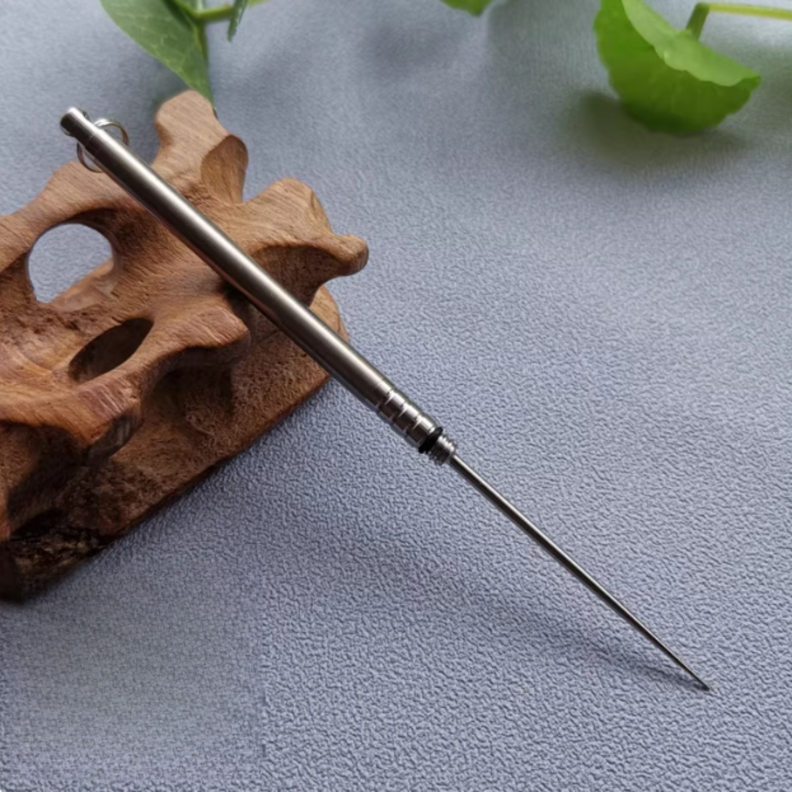 EDC Titanium Alloy Ear Pick + Titanium Alloy Toothpick Portable Multi Tool Gift