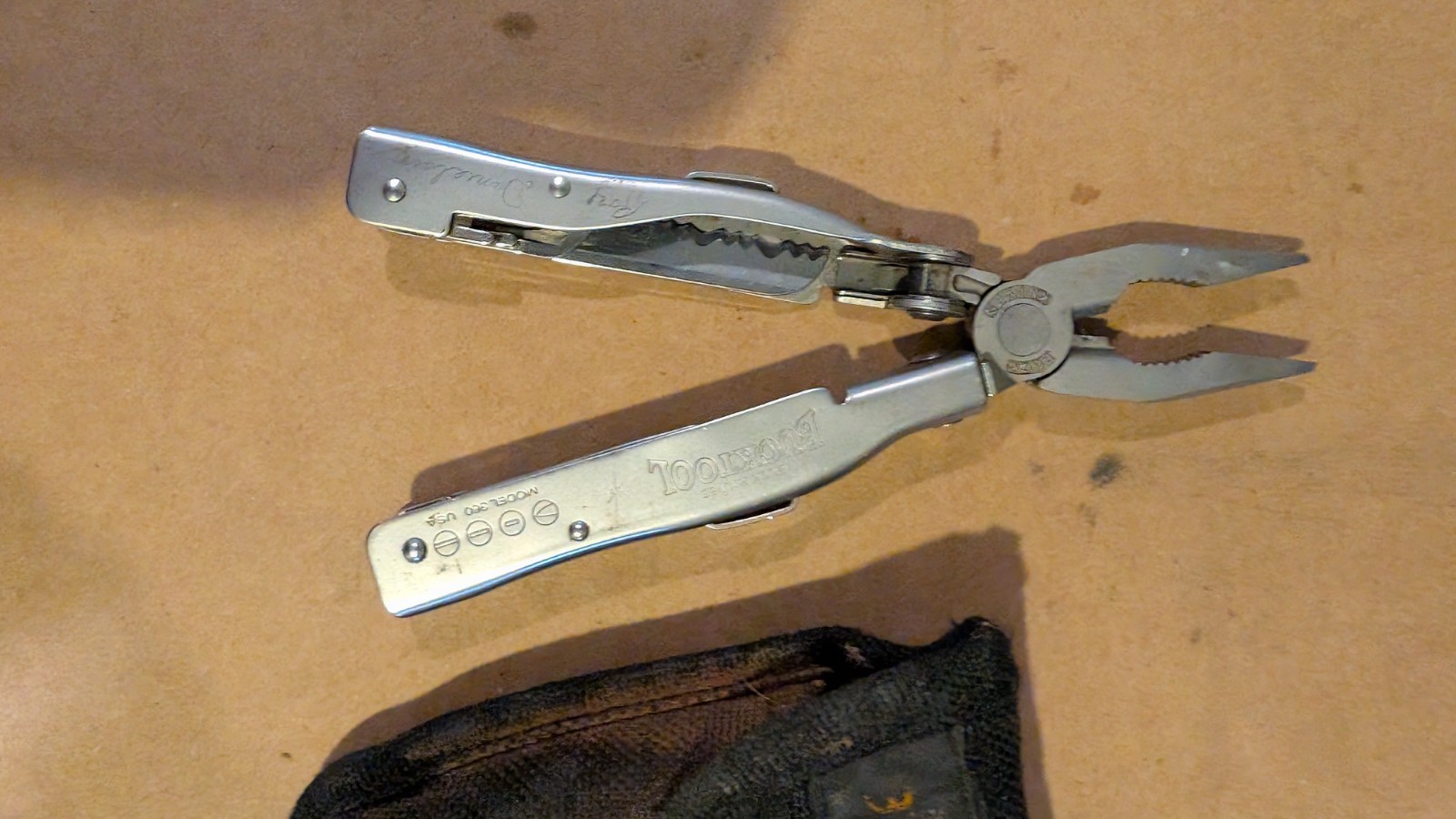 Buck USA Bucktool Multi-Tool Model 360 BUCK Sheath Retired