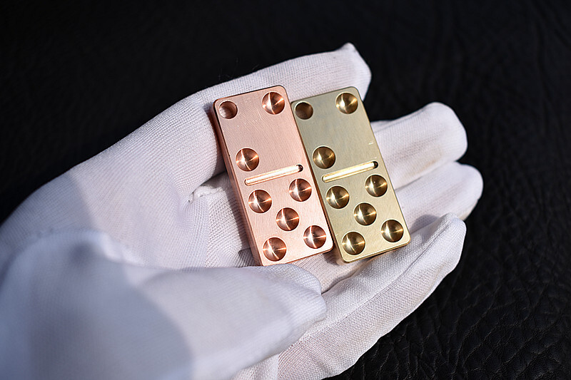 Brass Copper Keychain Pendant EDC Portable Creative Key Chain Ring Adult Toy