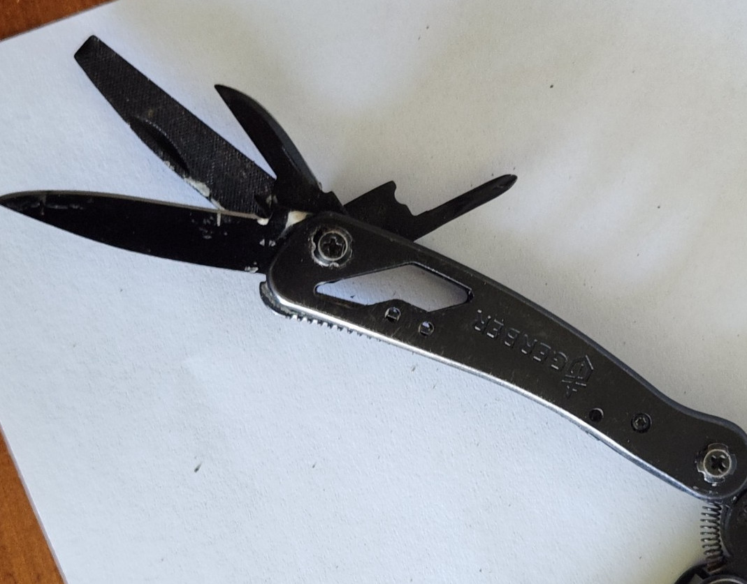 Gerber Bear Grylls Ultimate Multi-Tool Pliers Knife + more survival tool