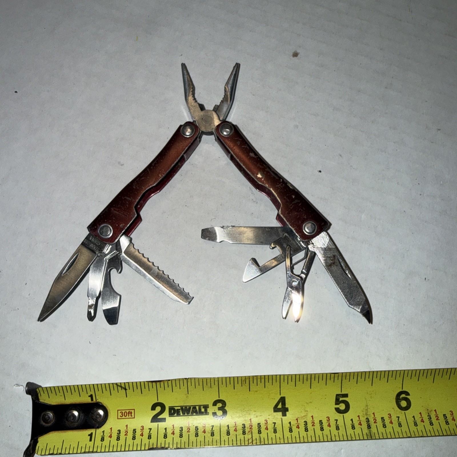 Multi Tool Lot Of 7 Small to medium size UST Ozark Trail Trim Sheffield Rusty !!