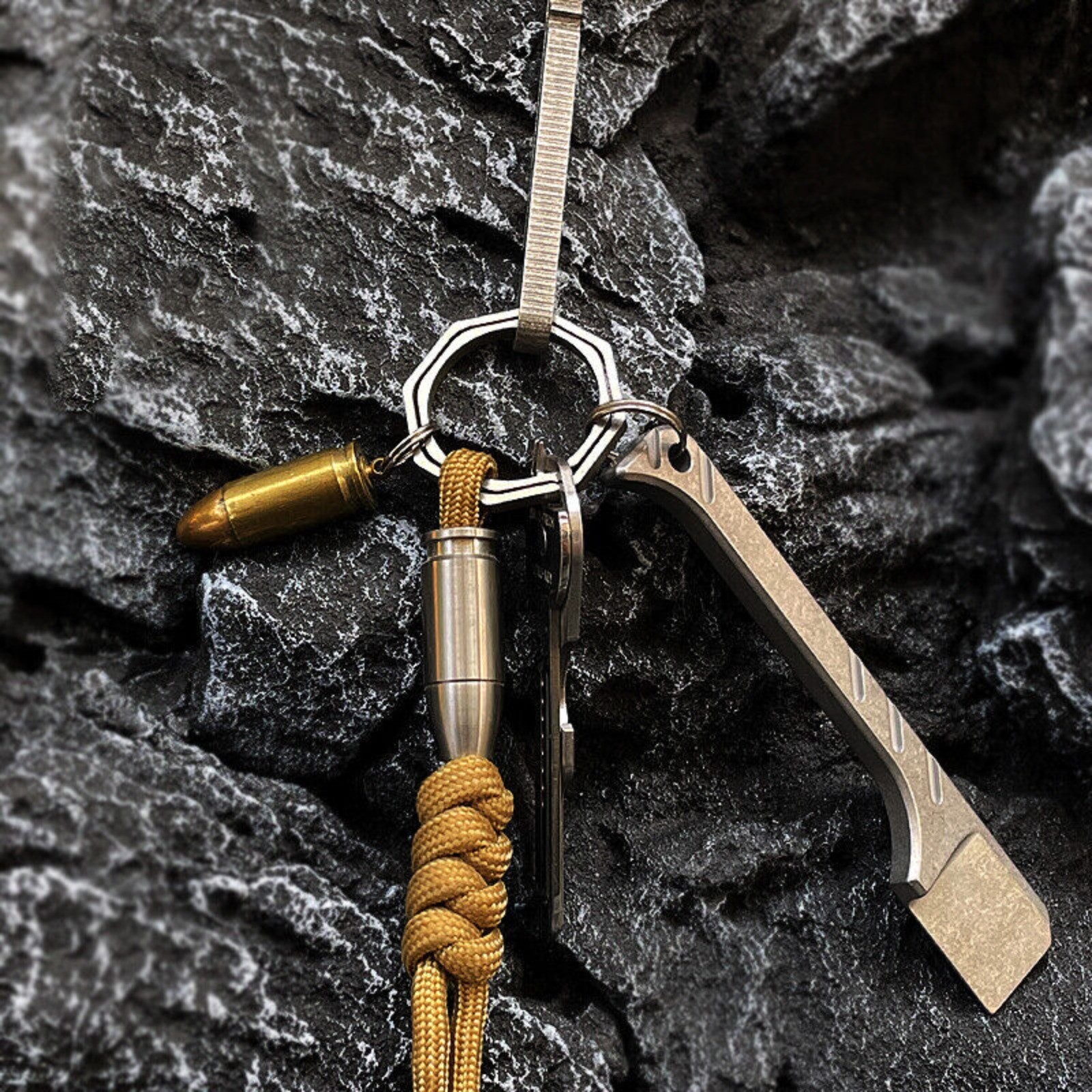 Titanium Alloy Pocket Folding Knife D2 Steel Blade Outdoor EDC Keychain Tool