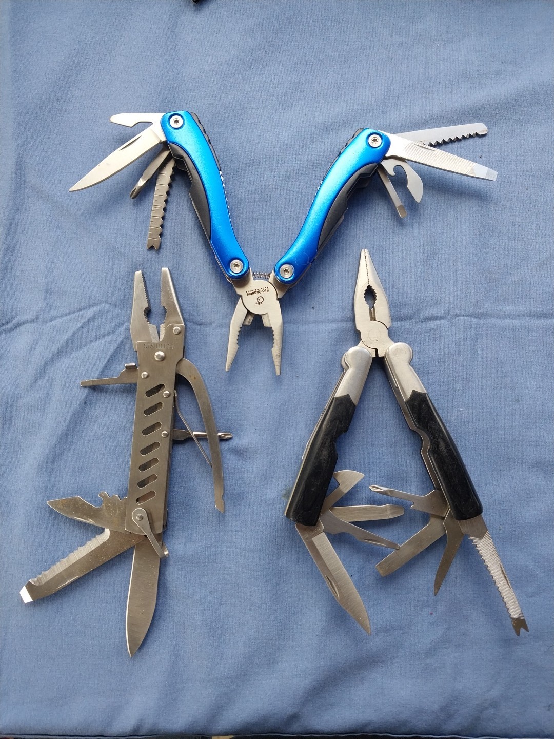 3 Survival Tool – Foldable With Multiple Gadgets