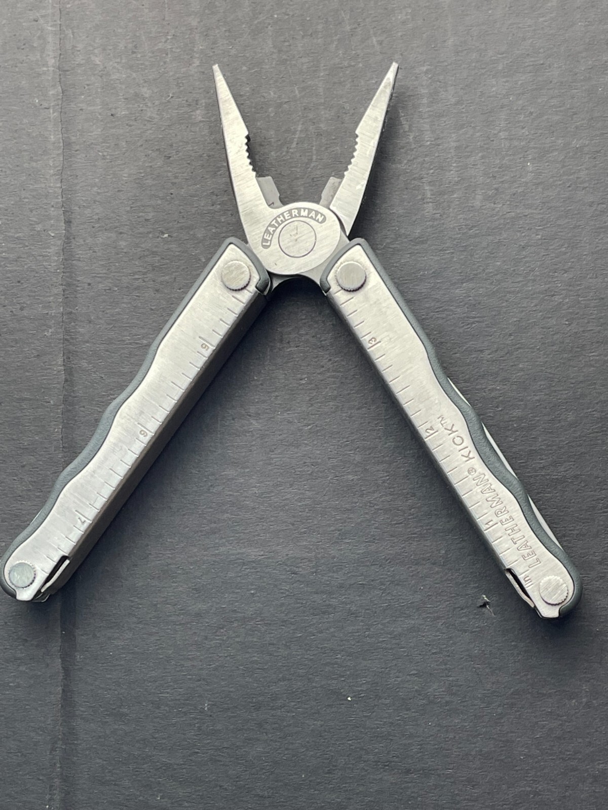 Leatherman Kick MultiTool- hunting, fishing, camping, hiking