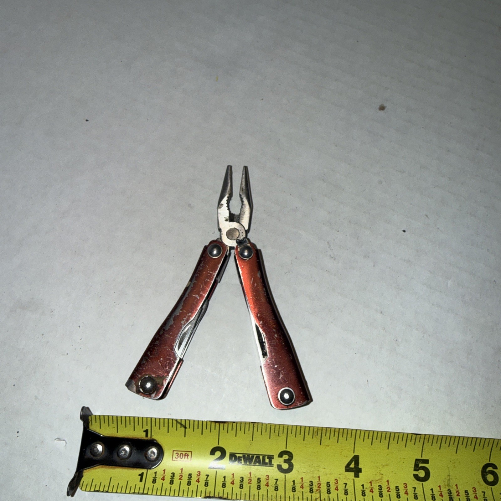 Multi Tool Lot Of 7 Small to medium size UST Ozark Trail Trim Sheffield Rusty !!