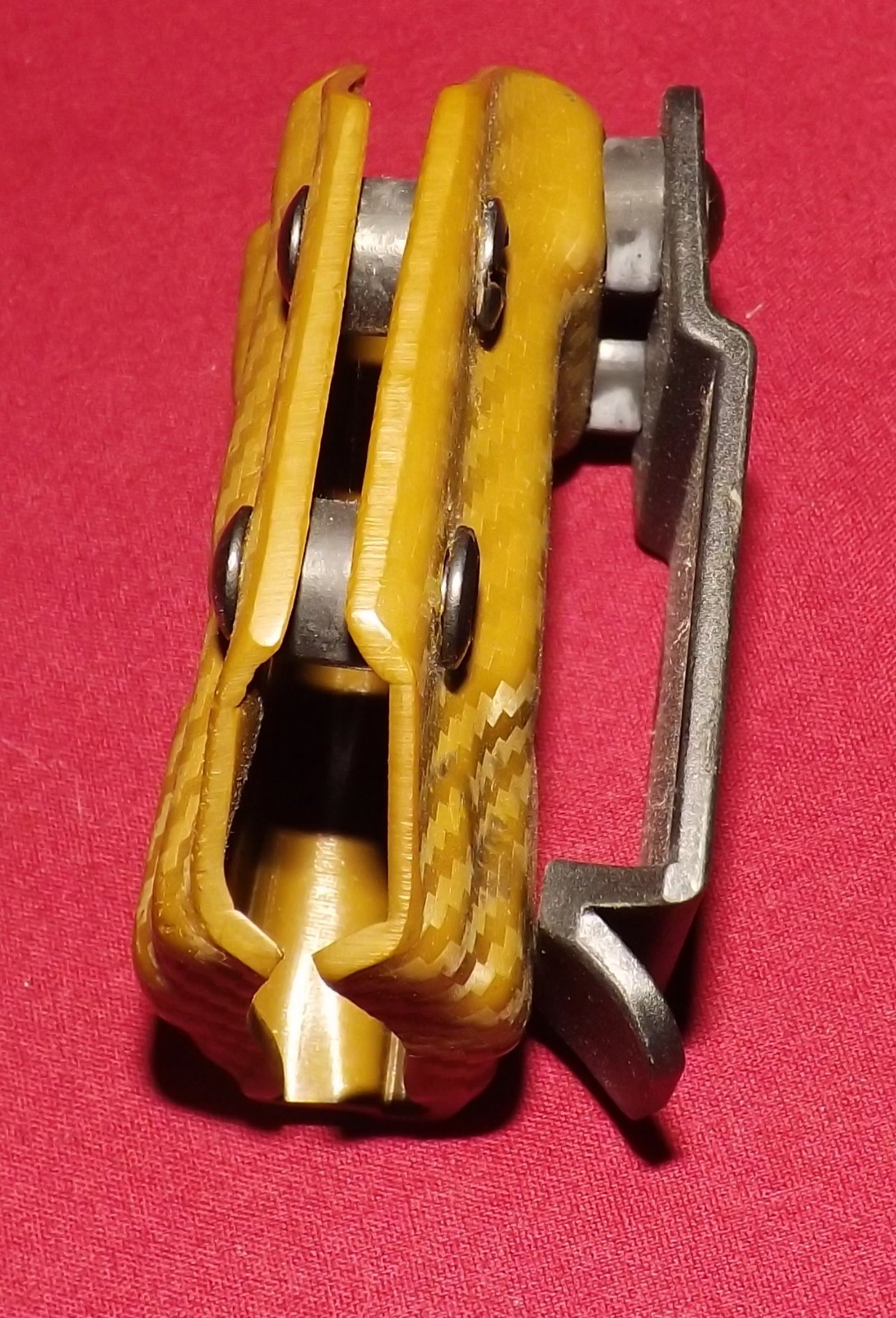 Clip & Carry Kydex Multitool Sheath – Victorinox SPIRIT – USA Made Brown Carbon