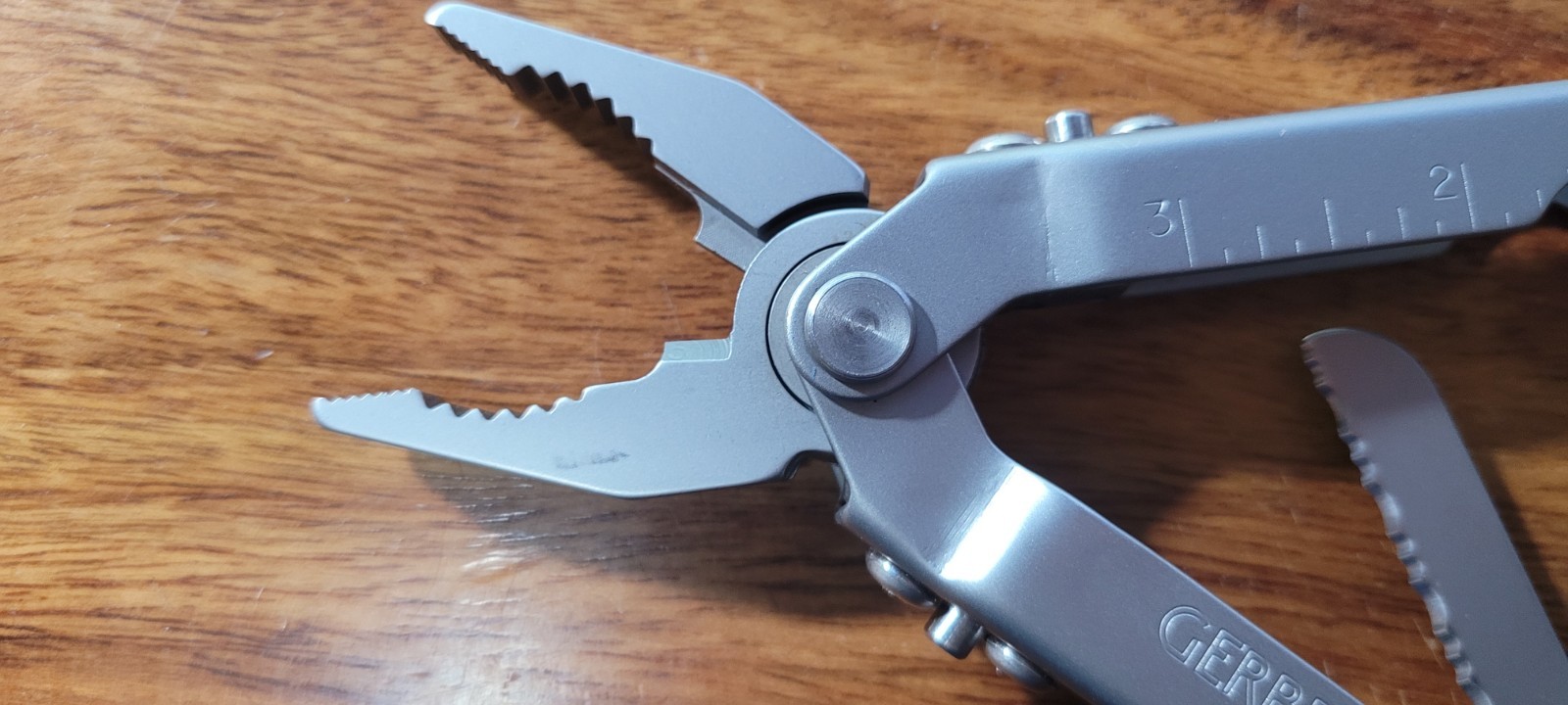 Gerber 55800 Multi-Plier Stainless Finish-Bit Driver Bits-Cloth Sheath-box&paper